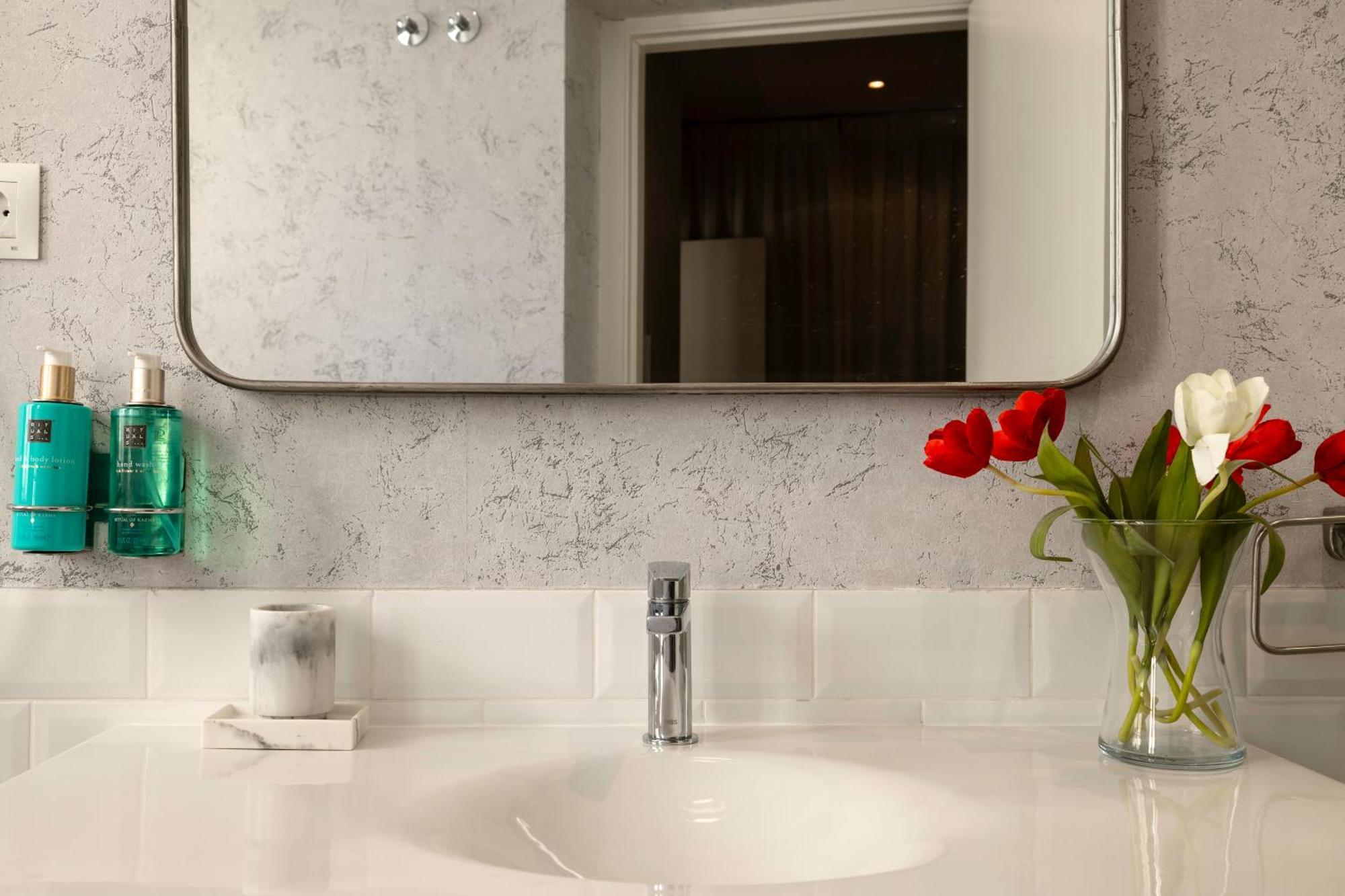 Mi Casa En Madrid- Spacious Apartments Callao Gran Via 외부 사진